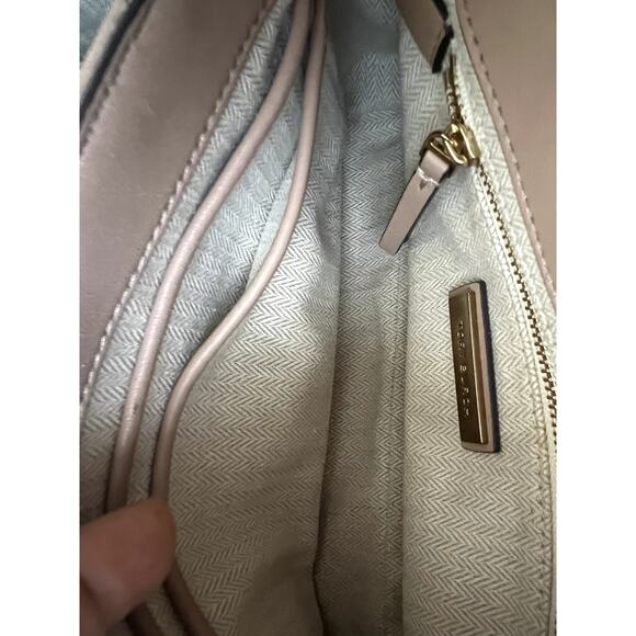 Tory Burch Small Kira Chevron Convertible Shoulder Bag - Devon Sand - Picture 6 of 13